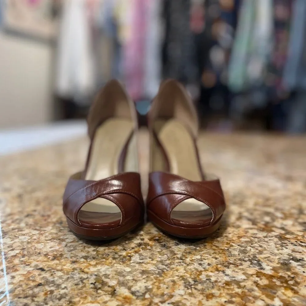 D'Orsay Peep Toe Pump - Picture 3 of 5